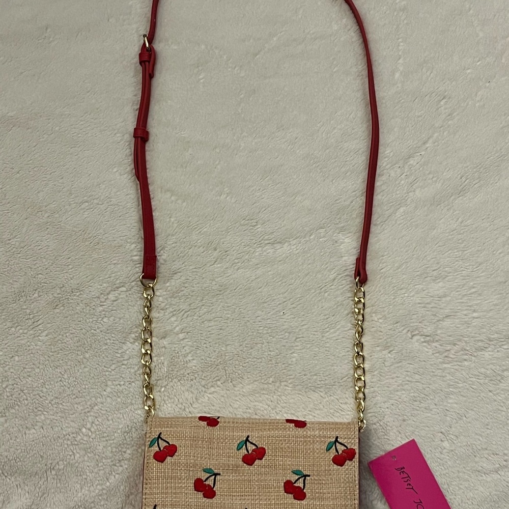 NWT 🍒 Betsey Johnson Cherry Crossbody Bag - Picture 13 of 14